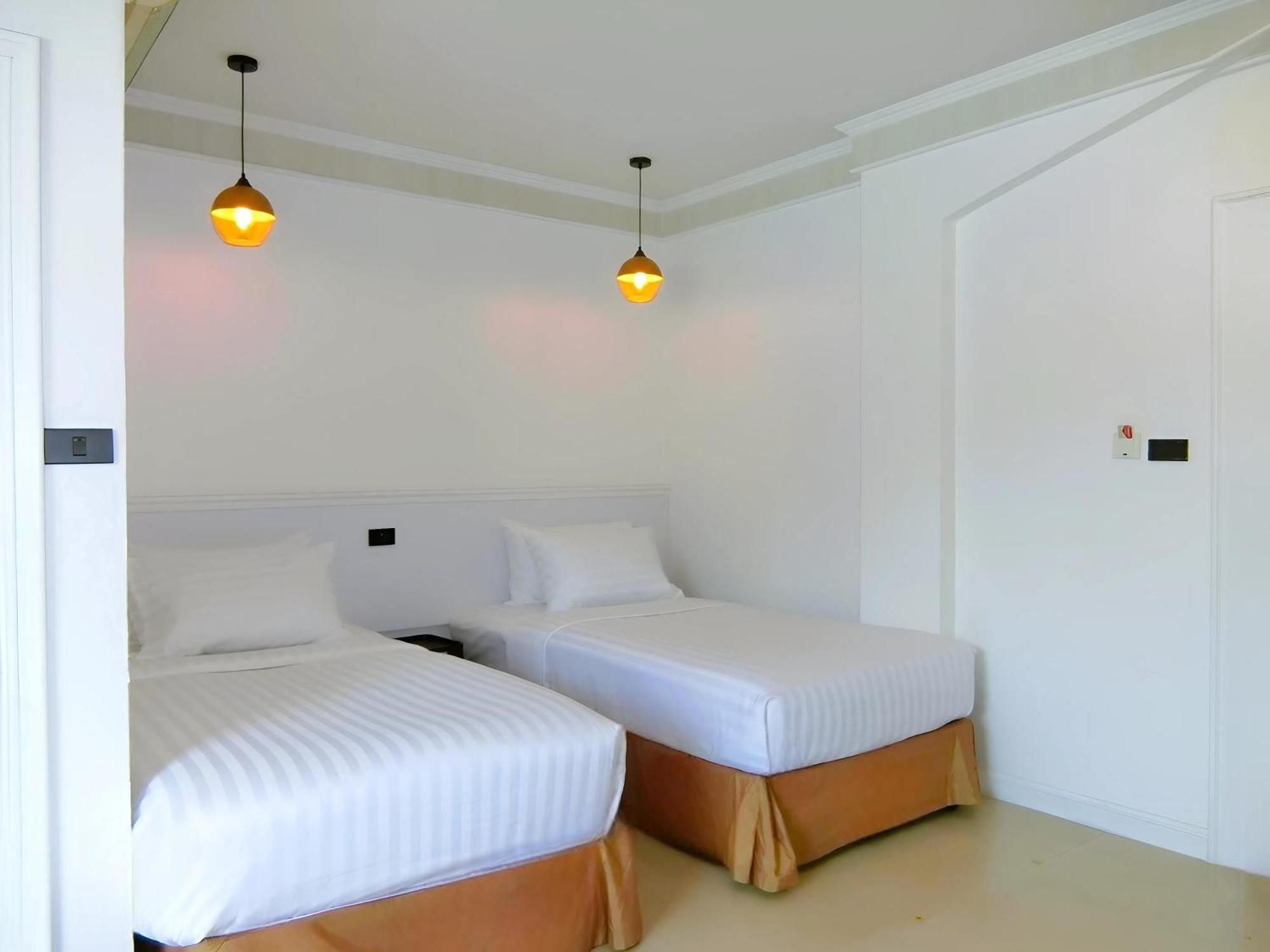 Sira Boutique Residence - Newly Renovated Patong Zewnętrze zdjęcie