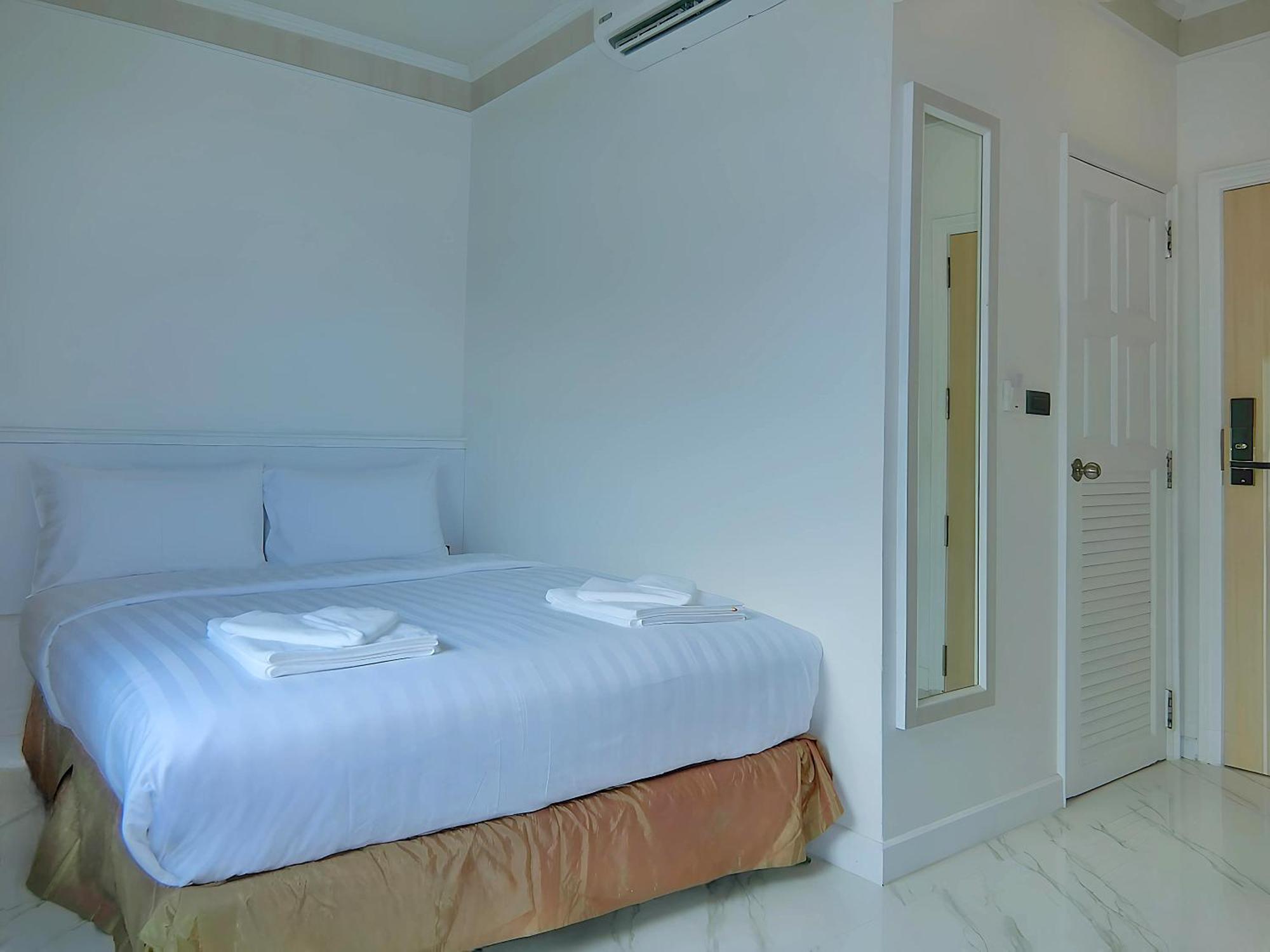 Sira Boutique Residence - Newly Renovated Patong Zewnętrze zdjęcie