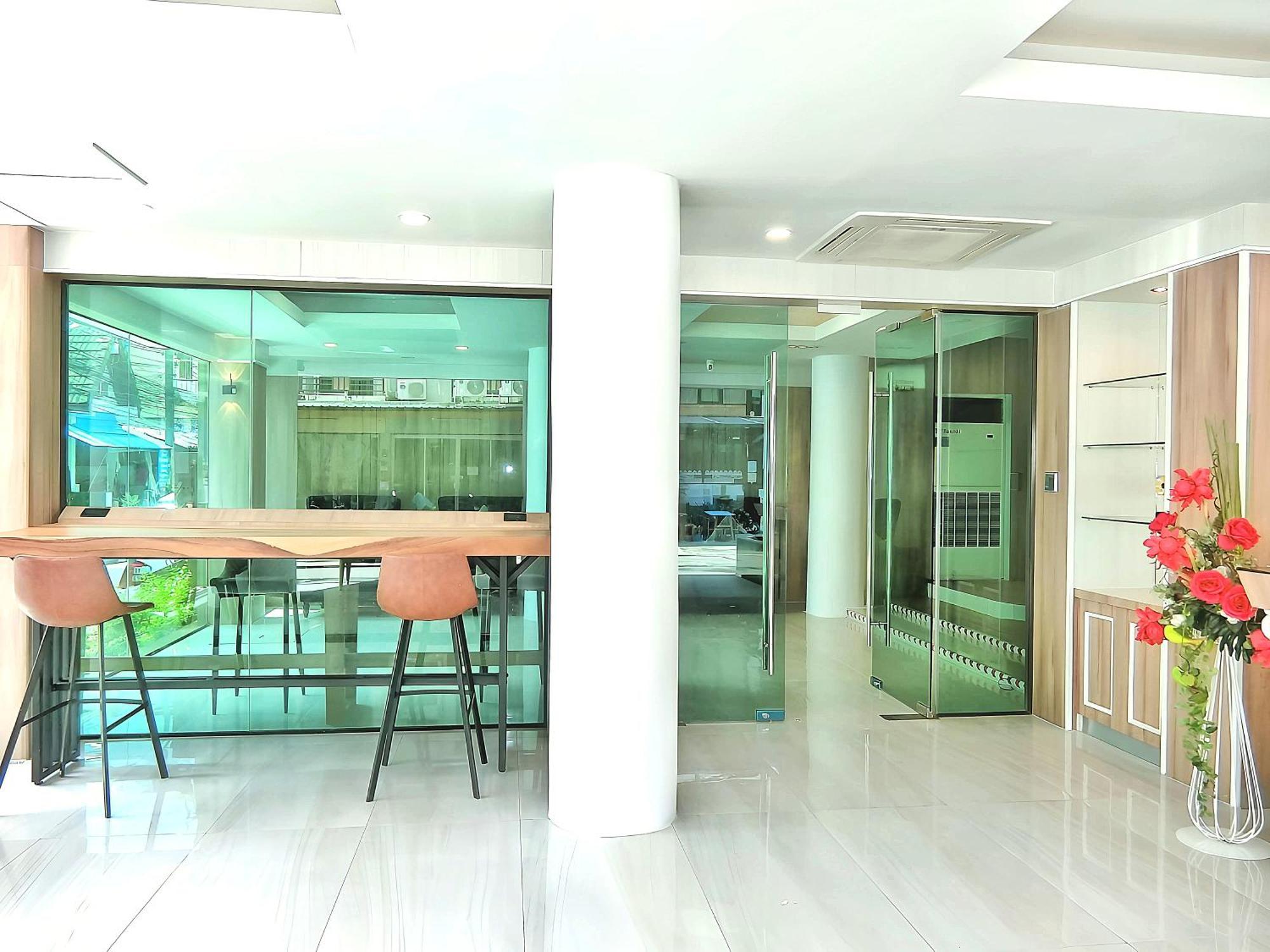 Sira Boutique Residence - Newly Renovated Patong Zewnętrze zdjęcie