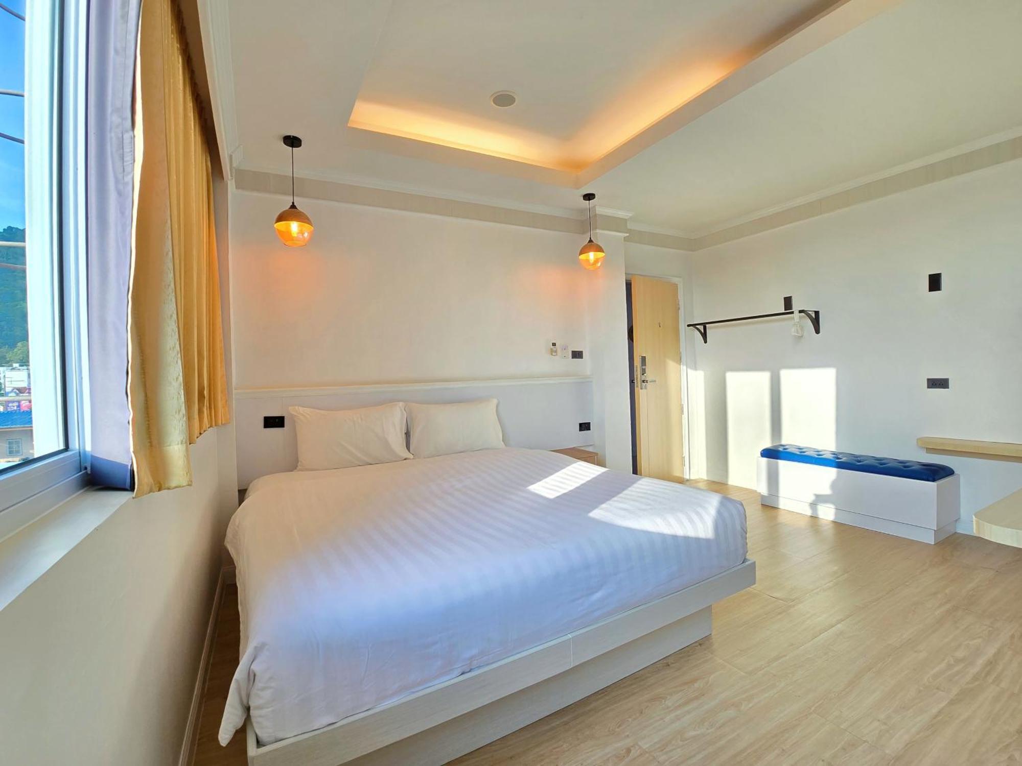 Sira Boutique Residence - Newly Renovated Patong Zewnętrze zdjęcie