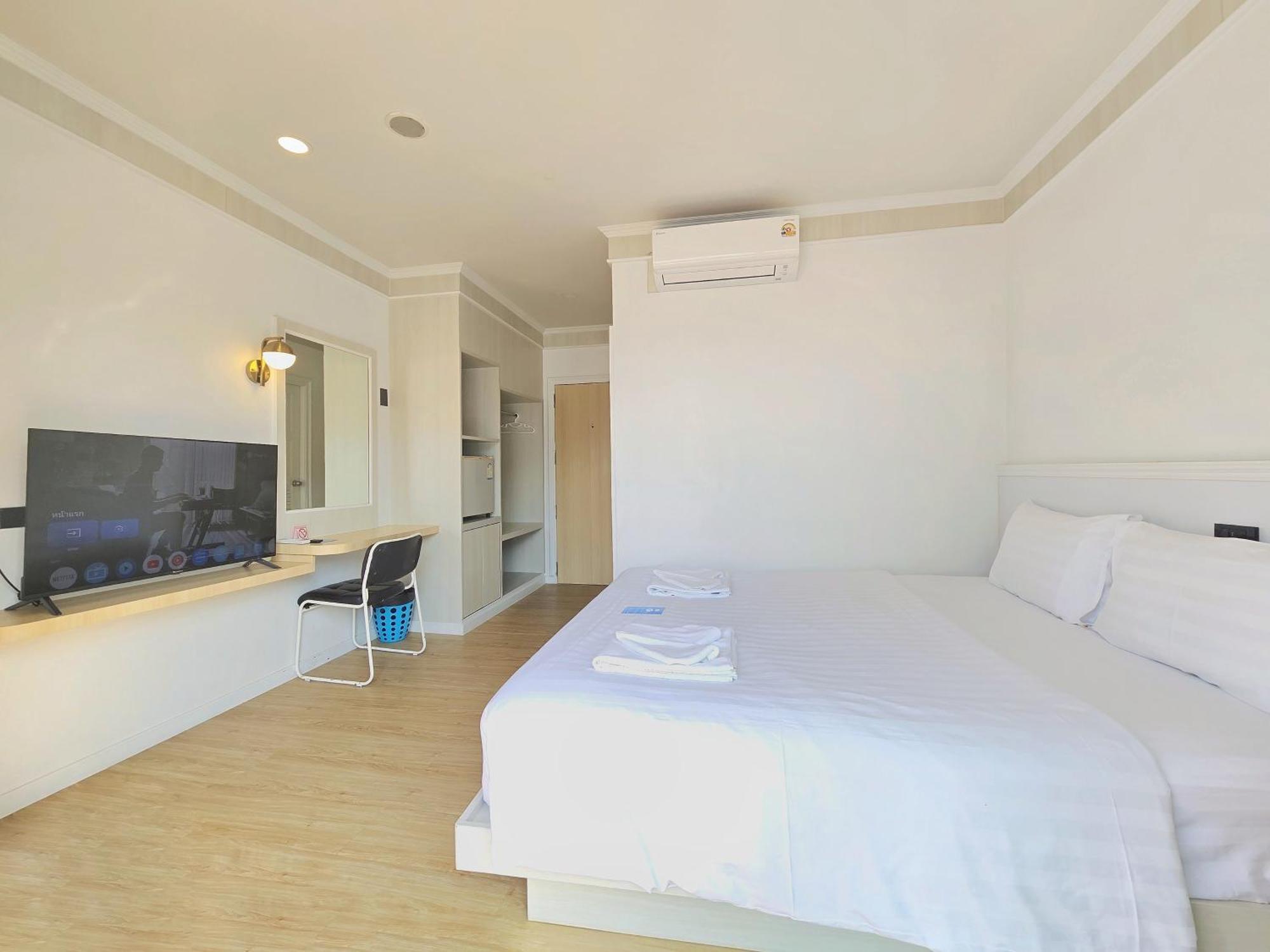 Sira Boutique Residence - Newly Renovated Patong Zewnętrze zdjęcie